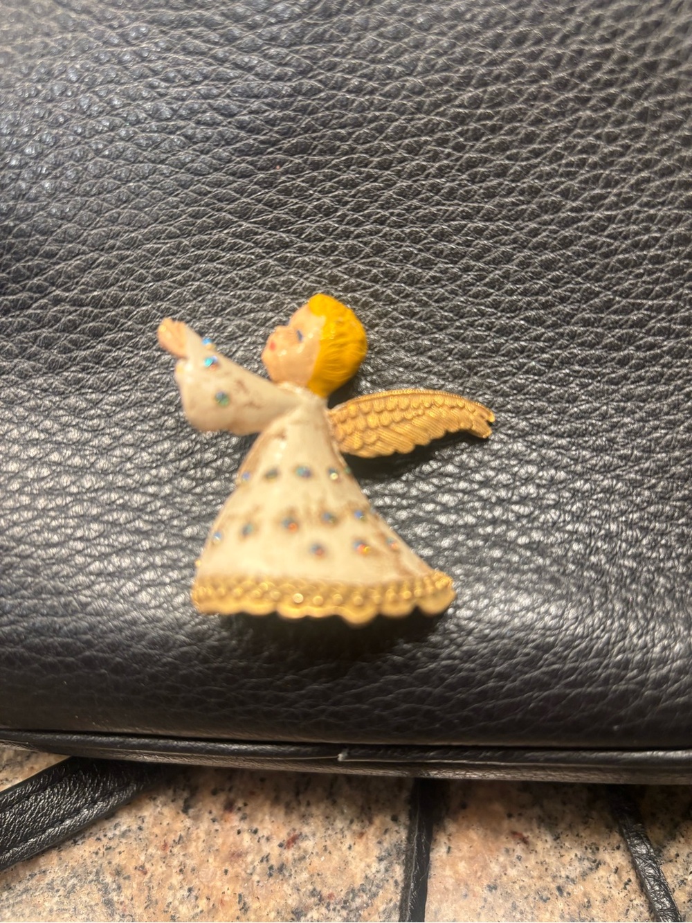 Vintage Angel Pin Brooch in Cream and Gold